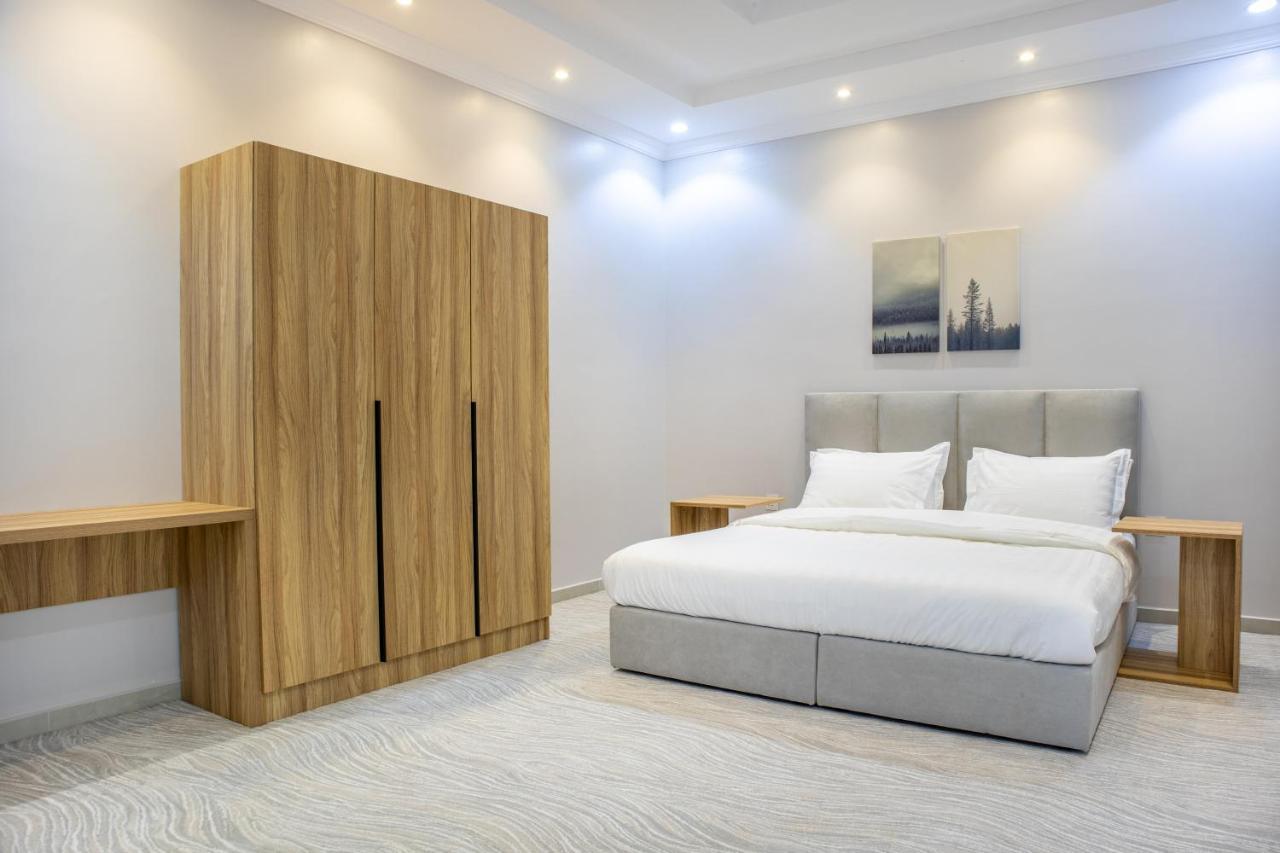 Luxurious Family Apartments 15Mins Drive To Al-Masjid Nabawi - Nozol Noor 4 المدينة المنورة المظهر الخارجي الصورة