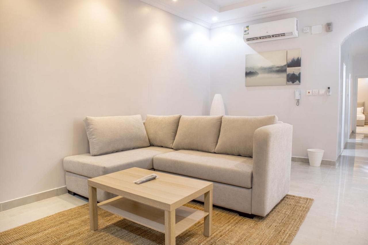 Luxurious Family Apartments 15Mins Drive To Al-Masjid Nabawi - Nozol Noor 4 المدينة المنورة المظهر الخارجي الصورة